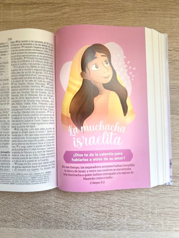 Biblia de Promesas para Niñas NTV