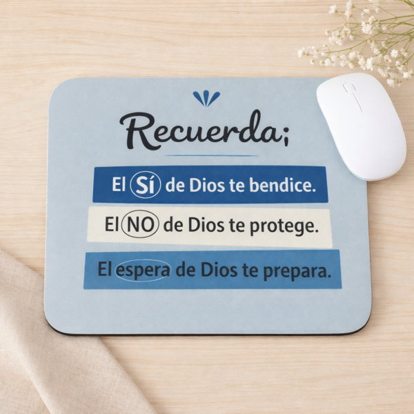 Mousepad respuesta de Dios celeste