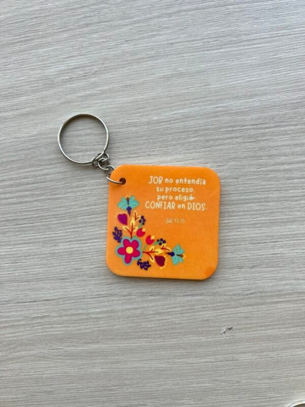 Pack 5 llaveros cristianos surtidos