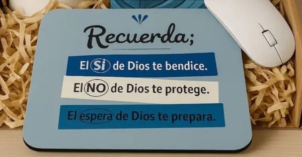 Mousepad respuesta de Dios celeste