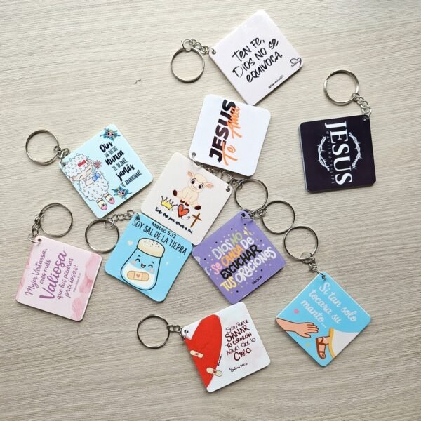 img_1174-2 Pack de 10 llaveros surtidos