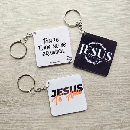 Pack de 3 llaveros surtidos