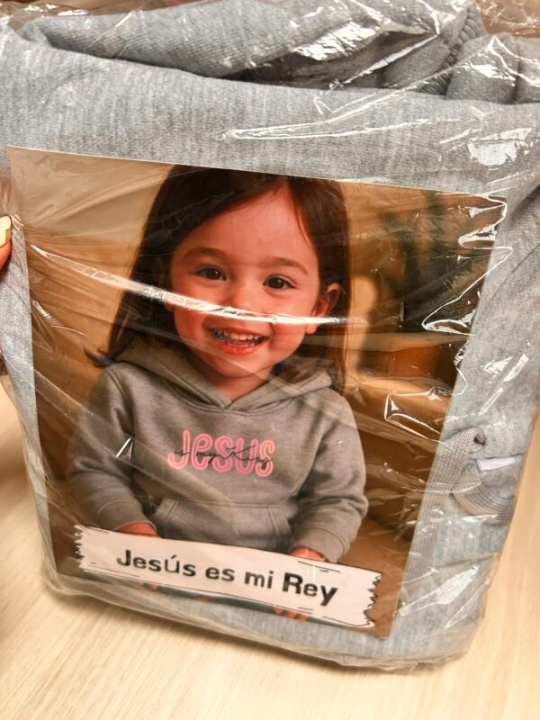 img_8945 Polerón Infantil Talla 4 "Jesús es mi Rey"
