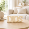 Figura Decorativa Dios es Amor Beige